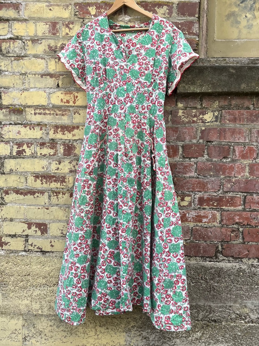 40s Art Deco Antique Vintage Feedsack Tomato Print Fruit Midi Cotton Dress S/M